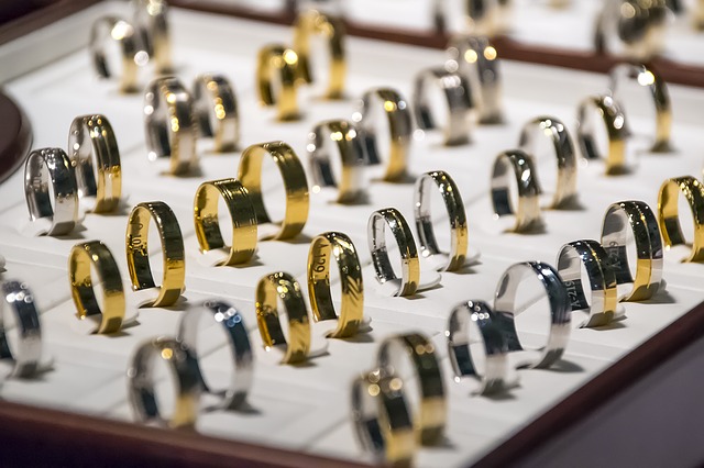 Sell or Pawn Your Old Jewellery | Melbourne Pawn Shops